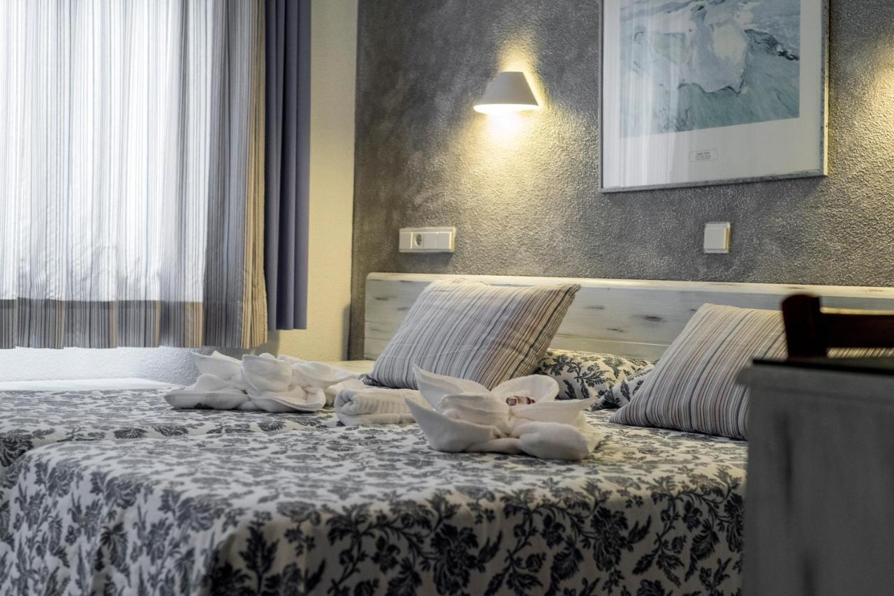 Hostal Bellavista Formentera La Savina  Zewnętrze zdjęcie