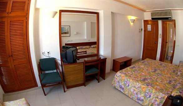 Hostal Bellavista Formentera La Savina  Zewnętrze zdjęcie